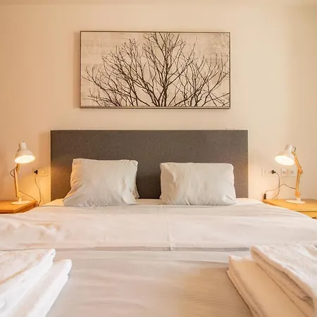 Brueggli A24 By Apartamento Arosa